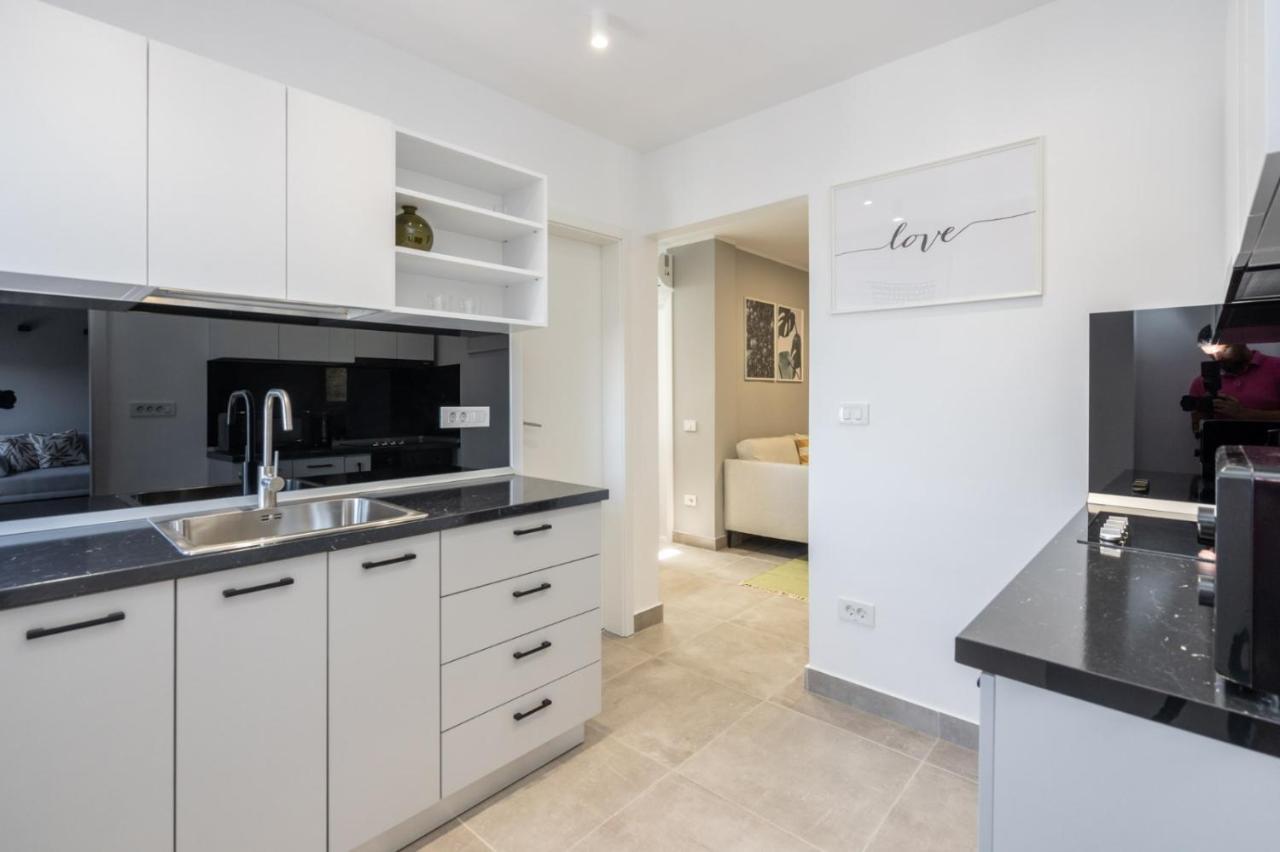 Alfie Center Apartment Bucarest Esterno foto