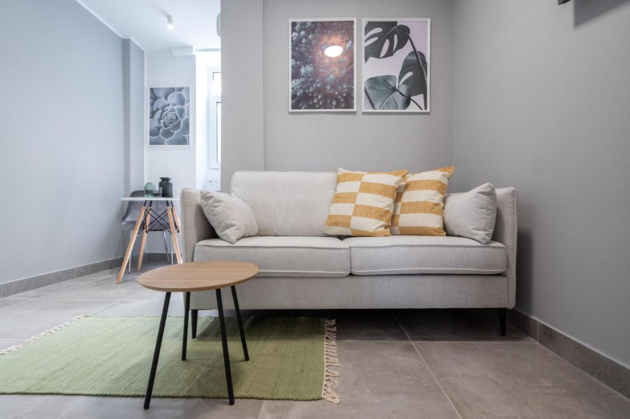 Alfie Center Apartment Bucarest Esterno foto